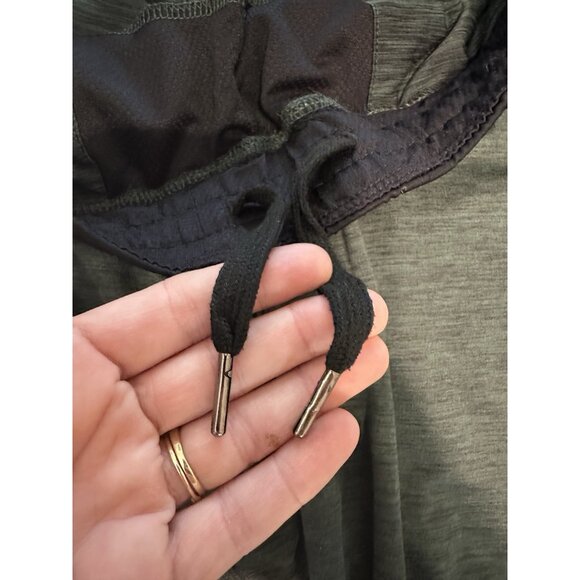 Born Primitive Men's Large Drawstring Lounge Shorts Green Pockets - Picture 6 of 10